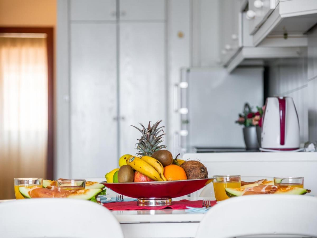 Apartament 1 1 Beautiful Seafront With Balcony And Wifi Los Cristianos  Zewnętrze zdjęcie